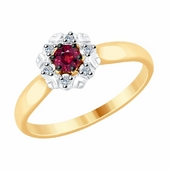 Кольцо из золота с бриллиантами и рубиновым корундом