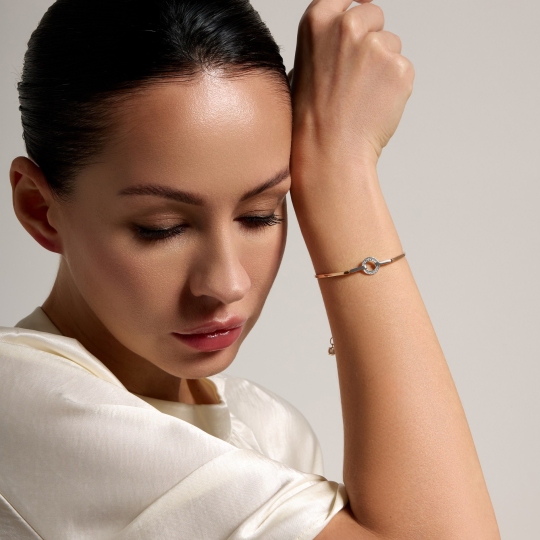 Браслет из золота с фианитами