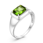Кольцо из серебра с ювелирным кристаллом зеленый аметист