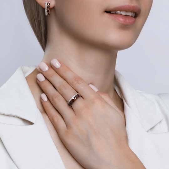 Серьги из серебра с гранатами и фианитами