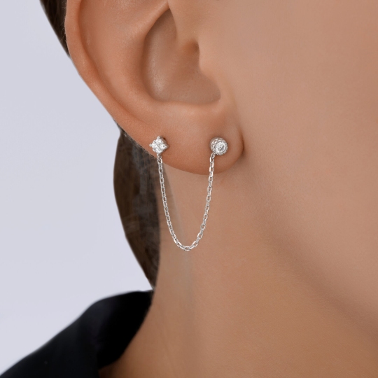 Одиночная серьга из серебра с фианитами