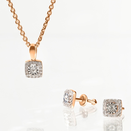 Подвеска из золота с бриллиантами