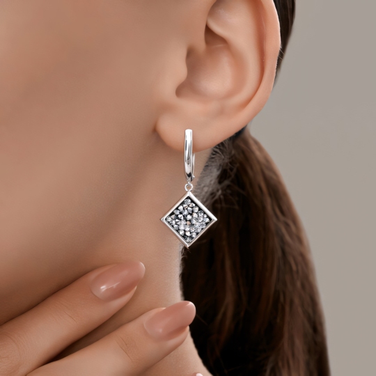 Серьги из серебра с кристальной тканью