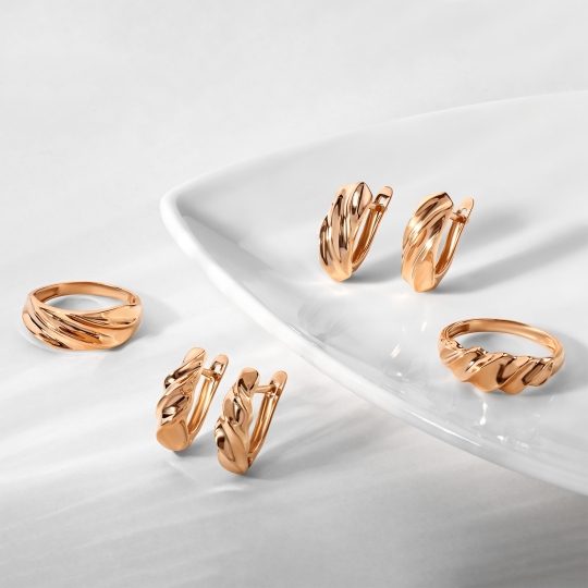 Серьги из золота