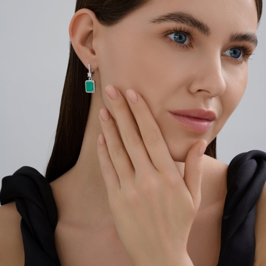 Серьги из серебра с фианитами