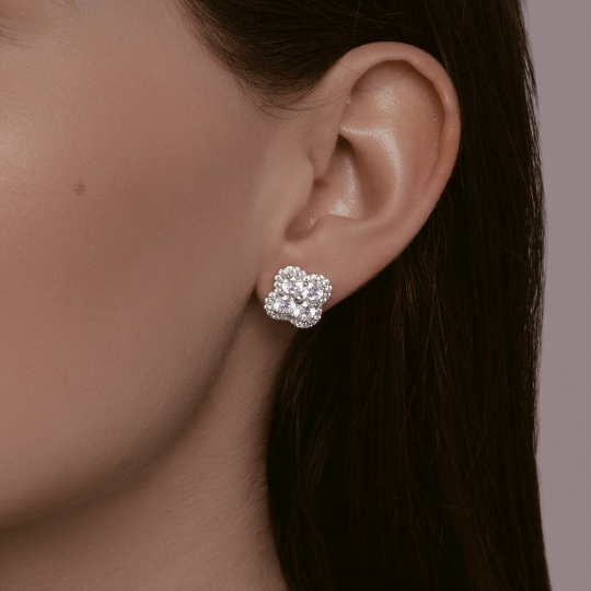 Серьги из серебра с фианитами