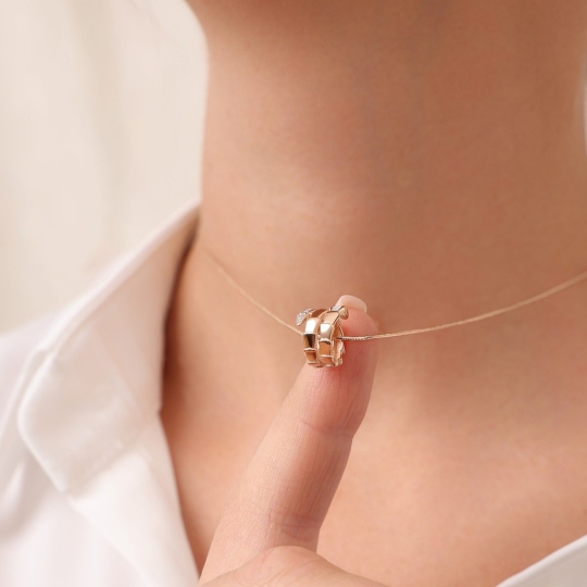 Подвеска из золота с фианитами