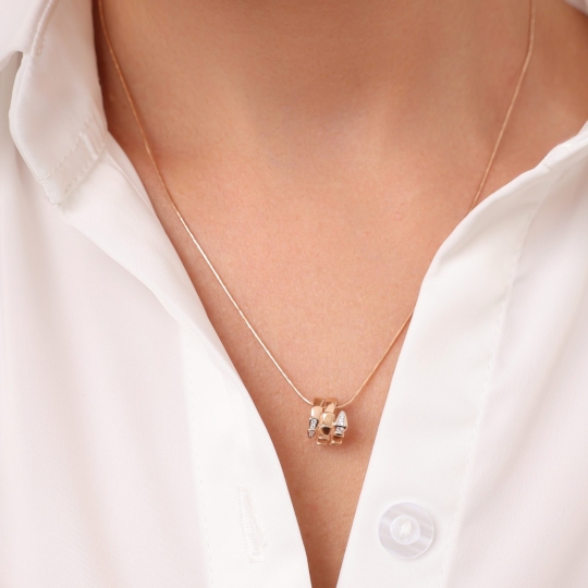 Подвеска из золота с фианитами