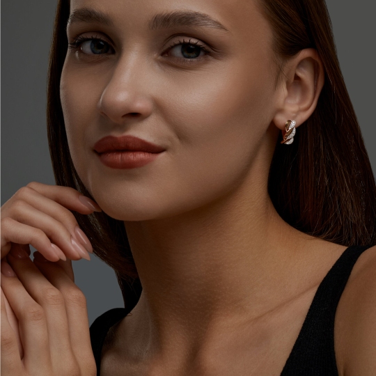 Серьги из золота с фианитами