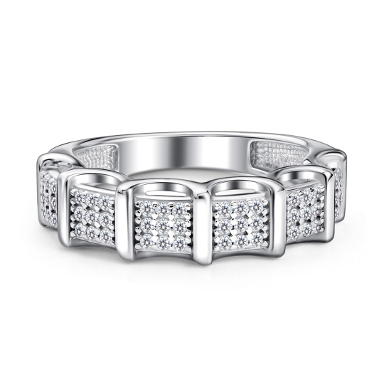 Кольцо из серебра с фианитами