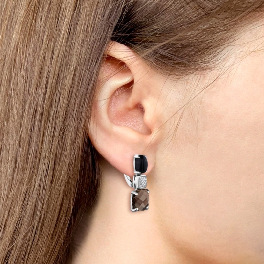 Серьги из серебра с ониксами, кварцами и фианитами