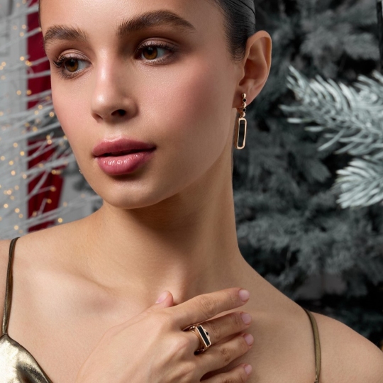 Серьги из золота с эмалью и фианитами