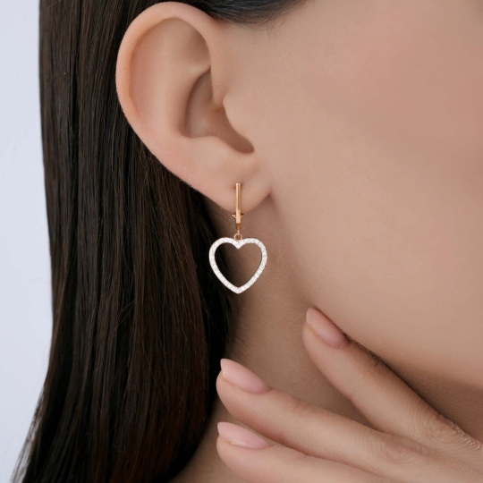 Серьги из золота с фианитами