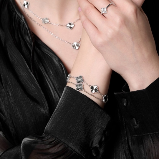 Браслет из серебра