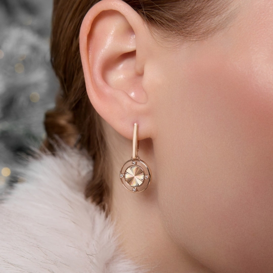 Серьги из золота с алмазной гранью и фианитами