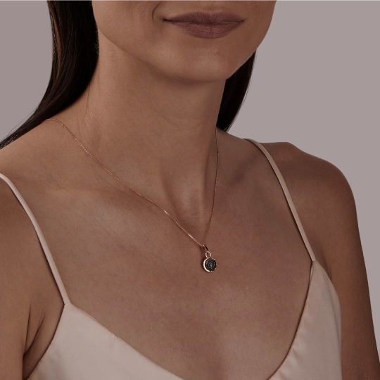 Подвеска из золота с лунным камнем и фианитами