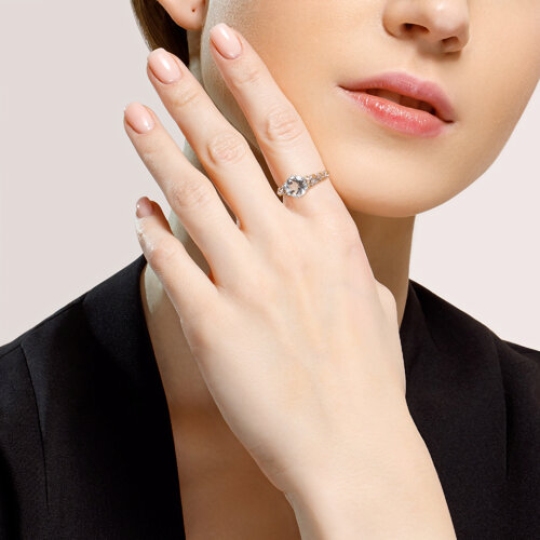 Кольцо из серебра с горным хрусталем