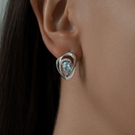 Серьги из серебра с топазами и фианитами