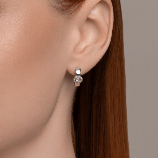 Серьги из белого золота с бриллиантами