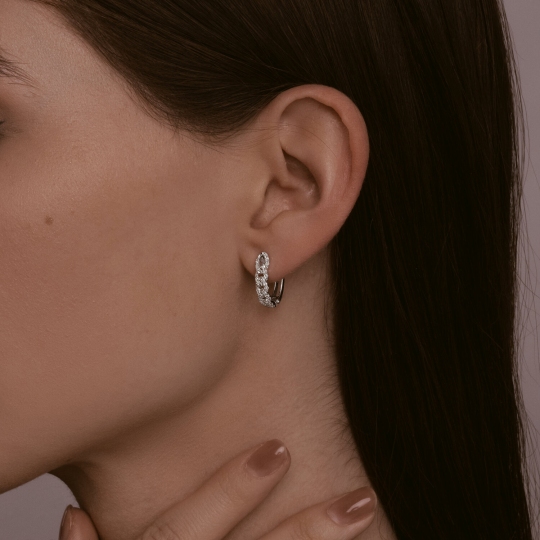 Серьги из белого золота с бриллиантами