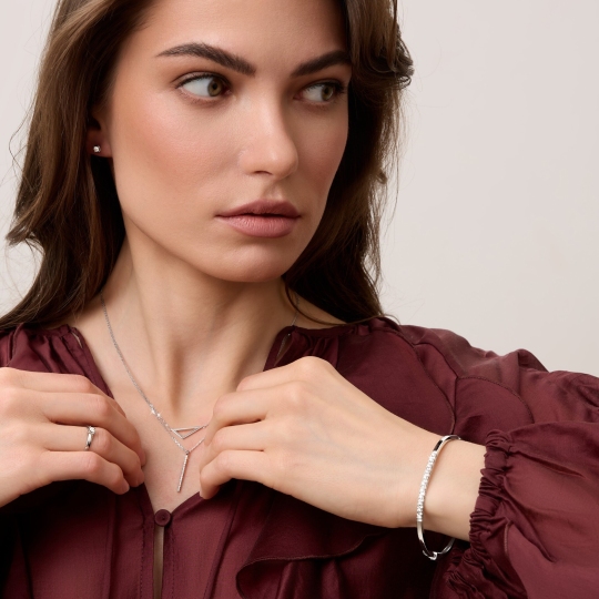 Браслет из белого золота с бриллиантами