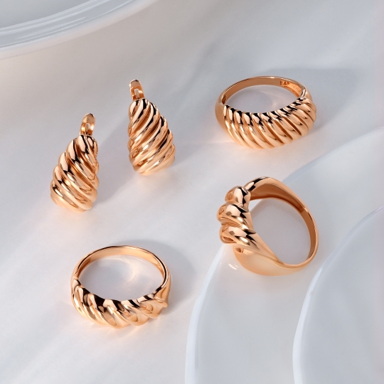 Серьги из золота