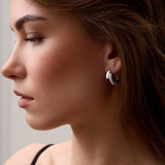 Серьги из серебра с фианитами