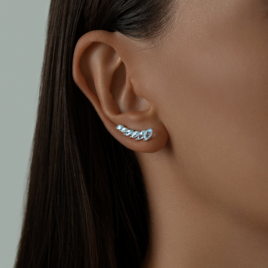 Серьги-эльфы из серебра с топазами