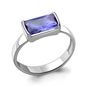 Кольцо из серебра с ювелирным кристаллом