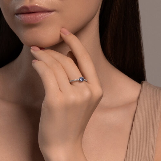 Кольцо из серебра с ситаллом и фианитами