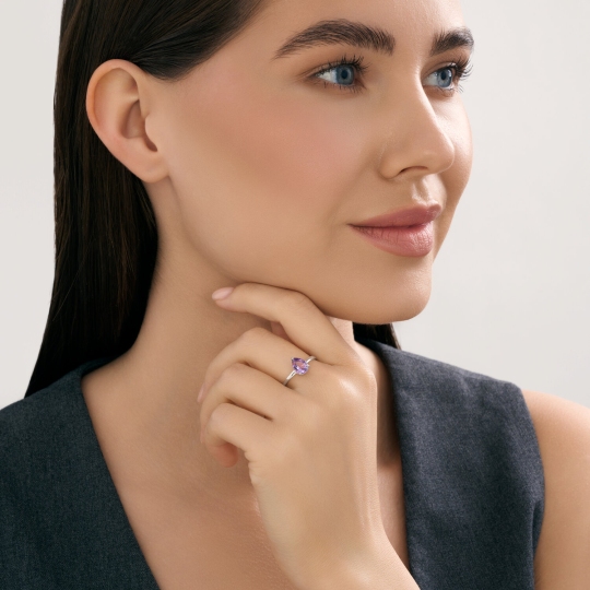 Кольцо из серебра с аметистом