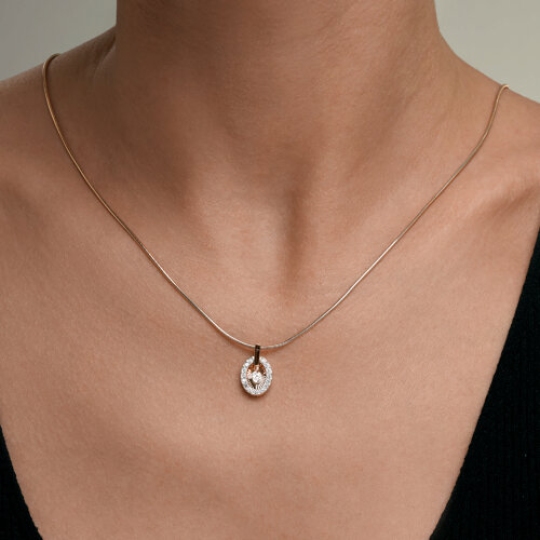 Подвеска из золота с фианитами