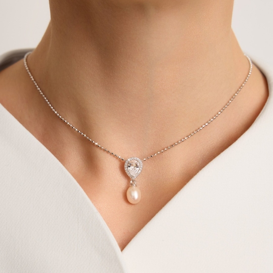 Подвеска из серебра с жемчугом и фианитами