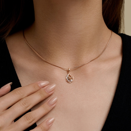 Подвеска из золота с фианитами