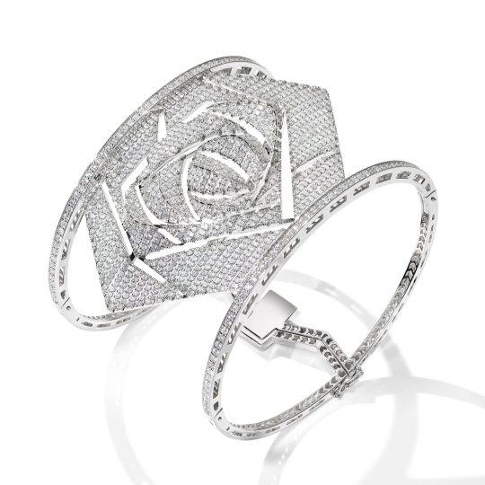 Браслет из белого золота с бриллиантами