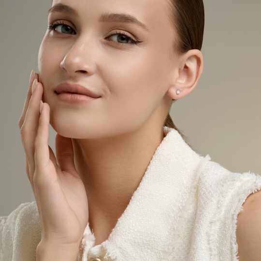 Серьги из серебра с выращенными бриллиантами