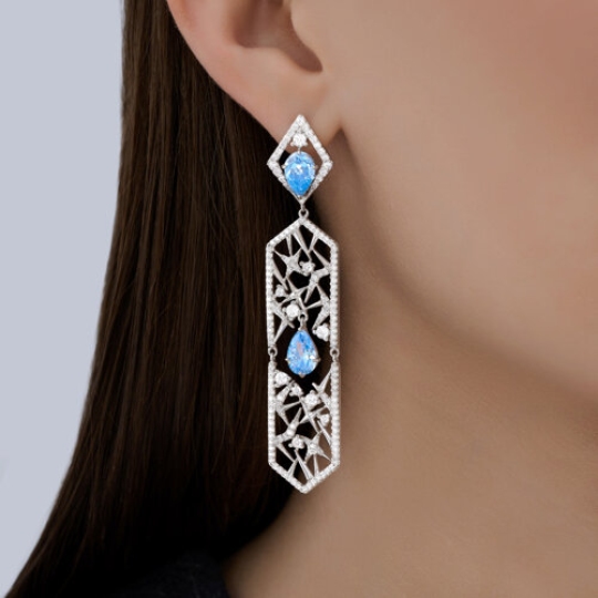 Серьги из серебра с фианитами