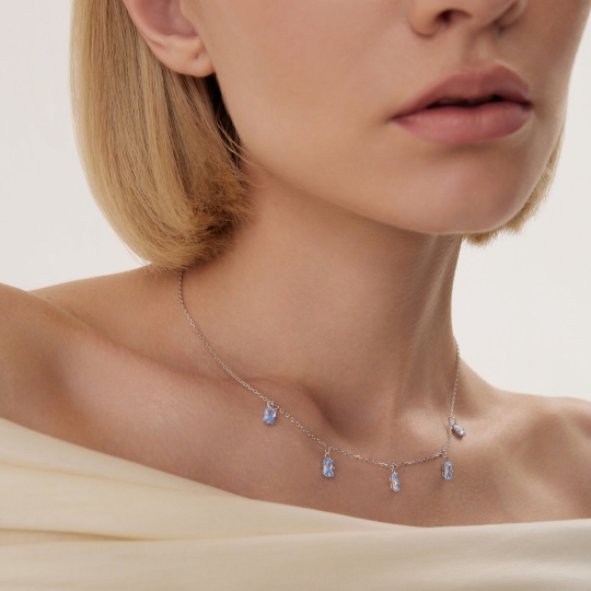 Колье из серебра с фианитами