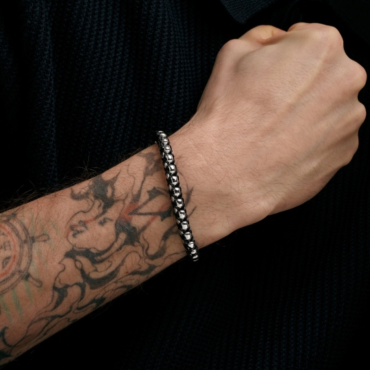 Браслет из стали