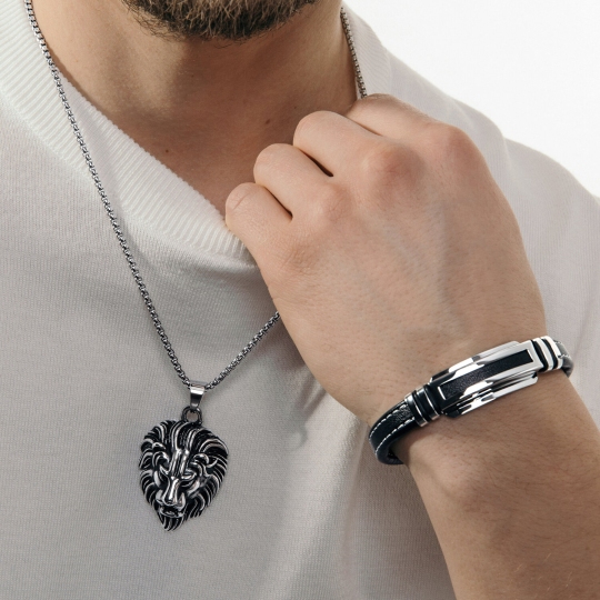 Колье из стали 