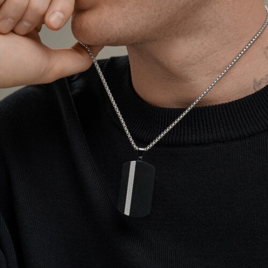 Колье из стали