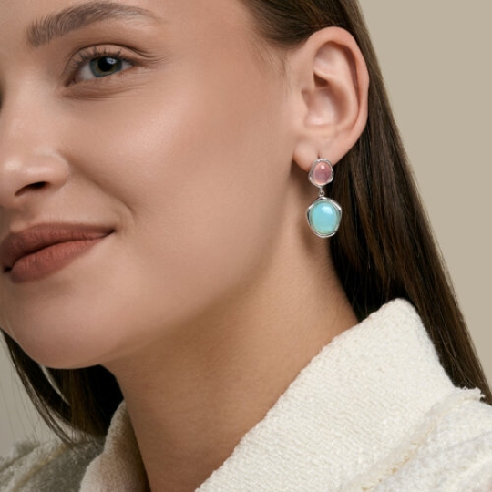 Серьги из серебра с халцедонами