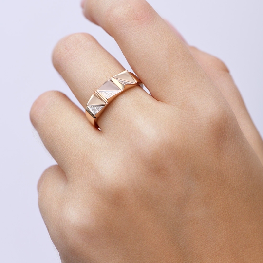 Кольцо из золота с бриллиантами