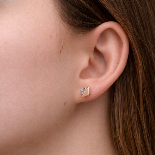 Серьги из золота с бриллиантами