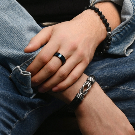 Кольцо из стали