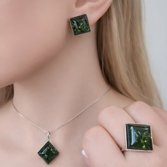 Серьги из серебра с янтарем