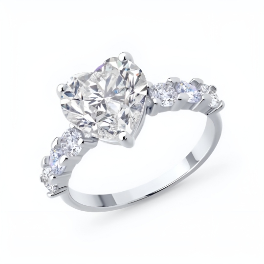 Кольцо из серебра с фианитами