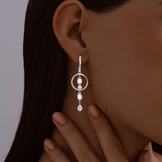 Серьги из серебра с фианитами