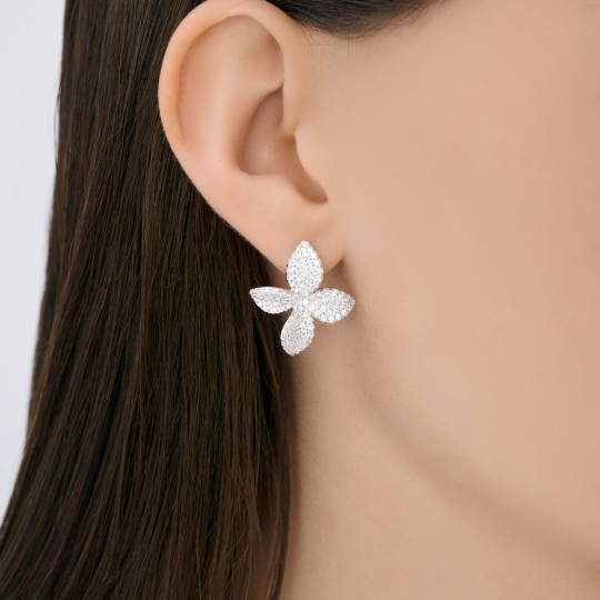 Серьги из серебра с фианитами