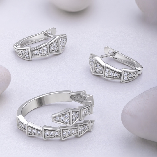 Серьги из серебра с фианитами